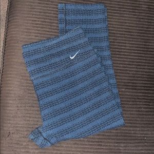 Nike dry fit leggins